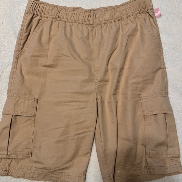 Place Other - Tan Cargo Shorts